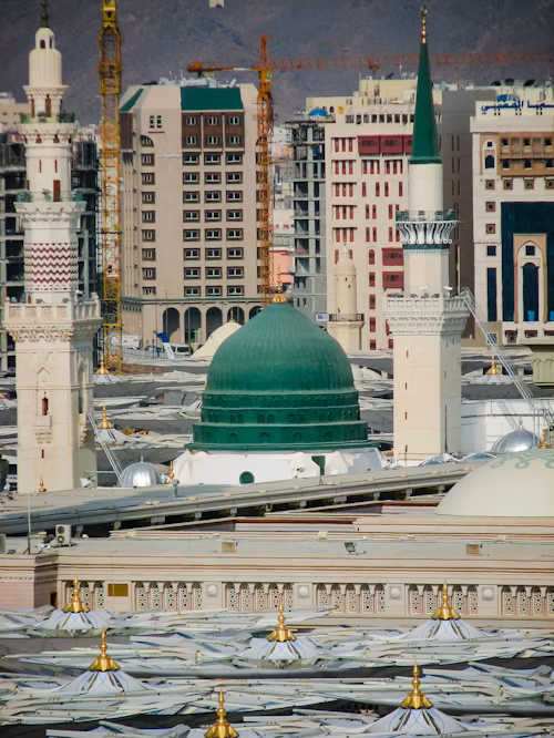 Umrah + Historical Tour